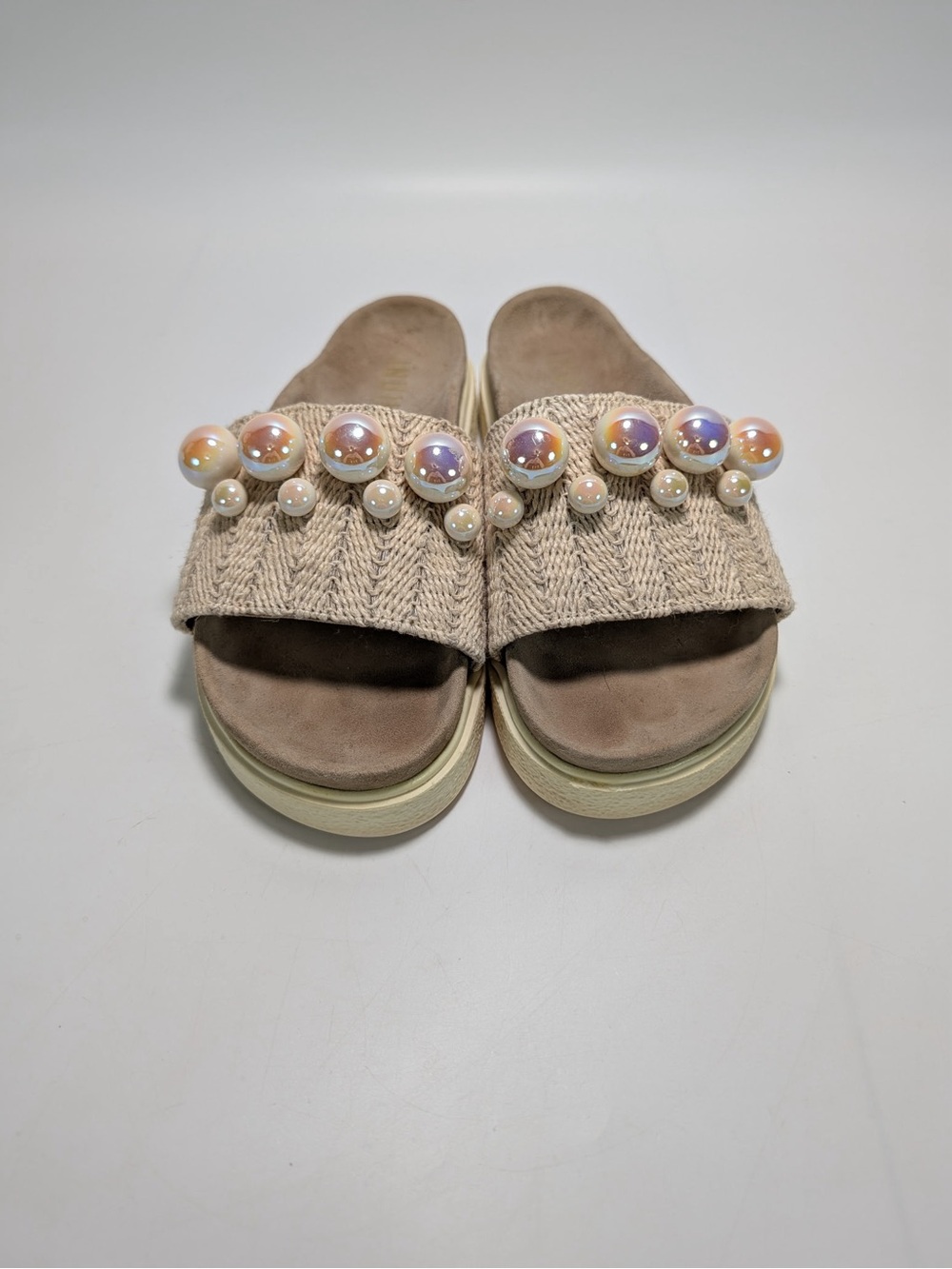 Inuikii Raffia Pearl Slides - Picture 3 of 10